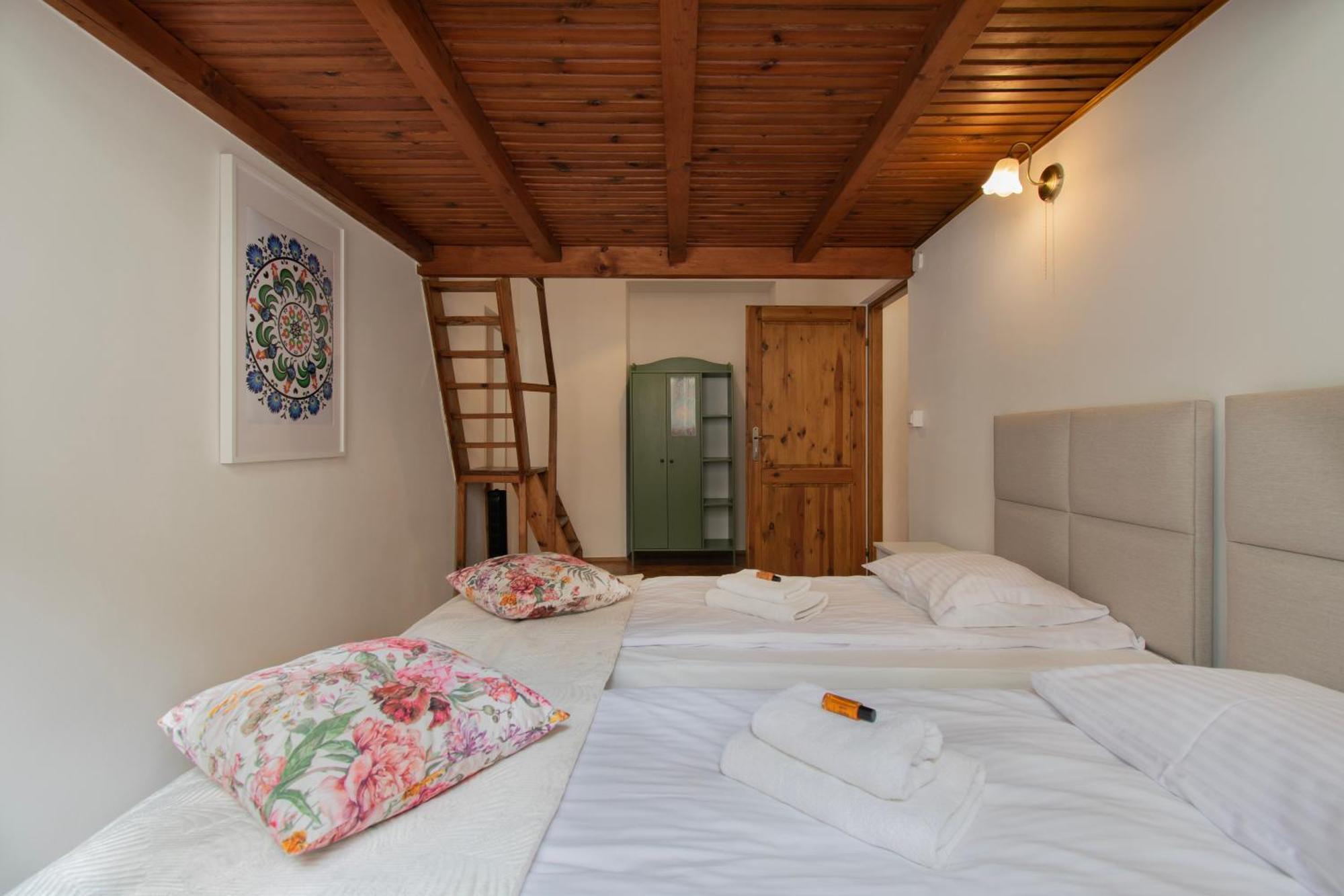 Ground Floor Family Apartment Krakow Exterior photo