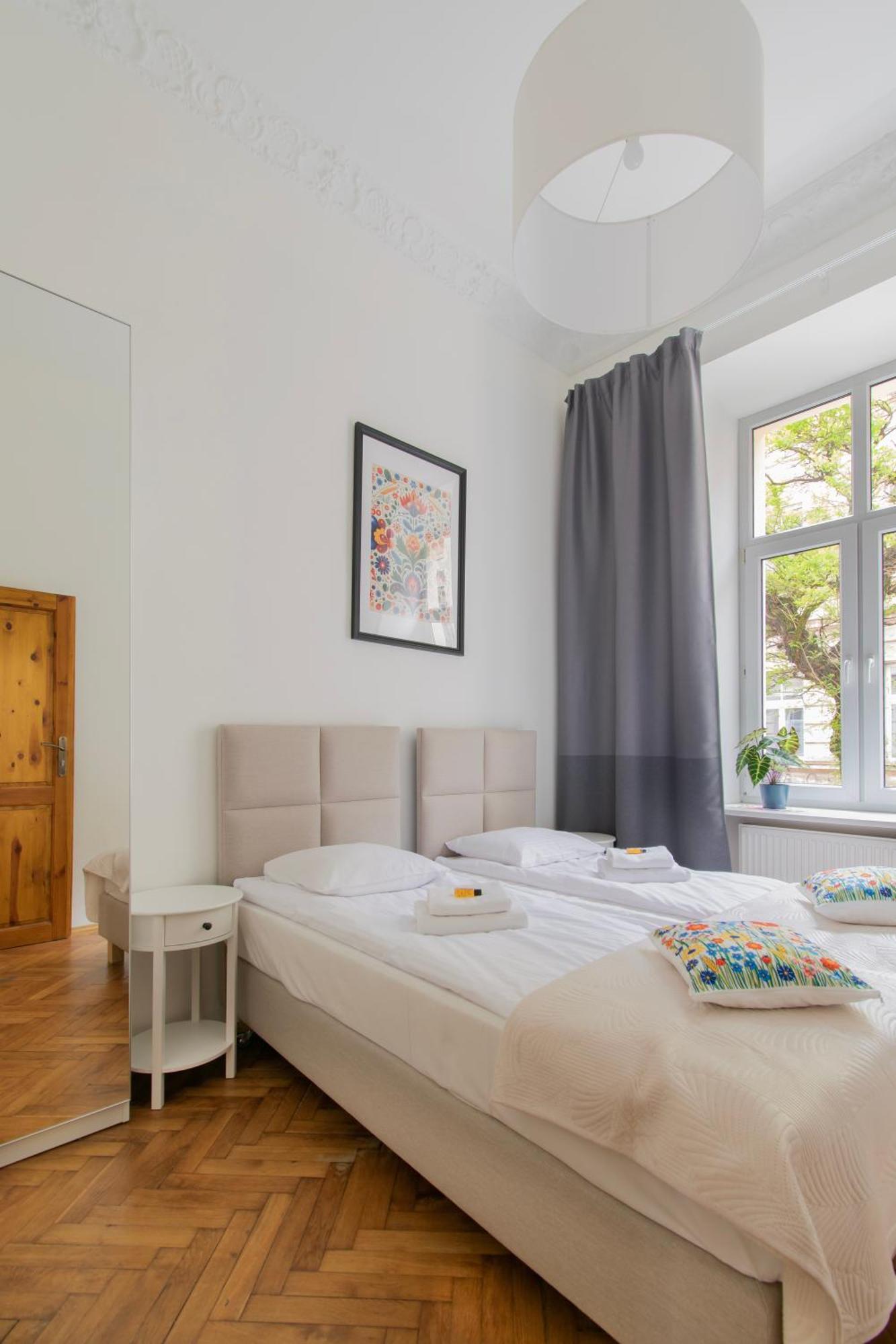 Ground Floor Family Apartment Krakow Exterior photo